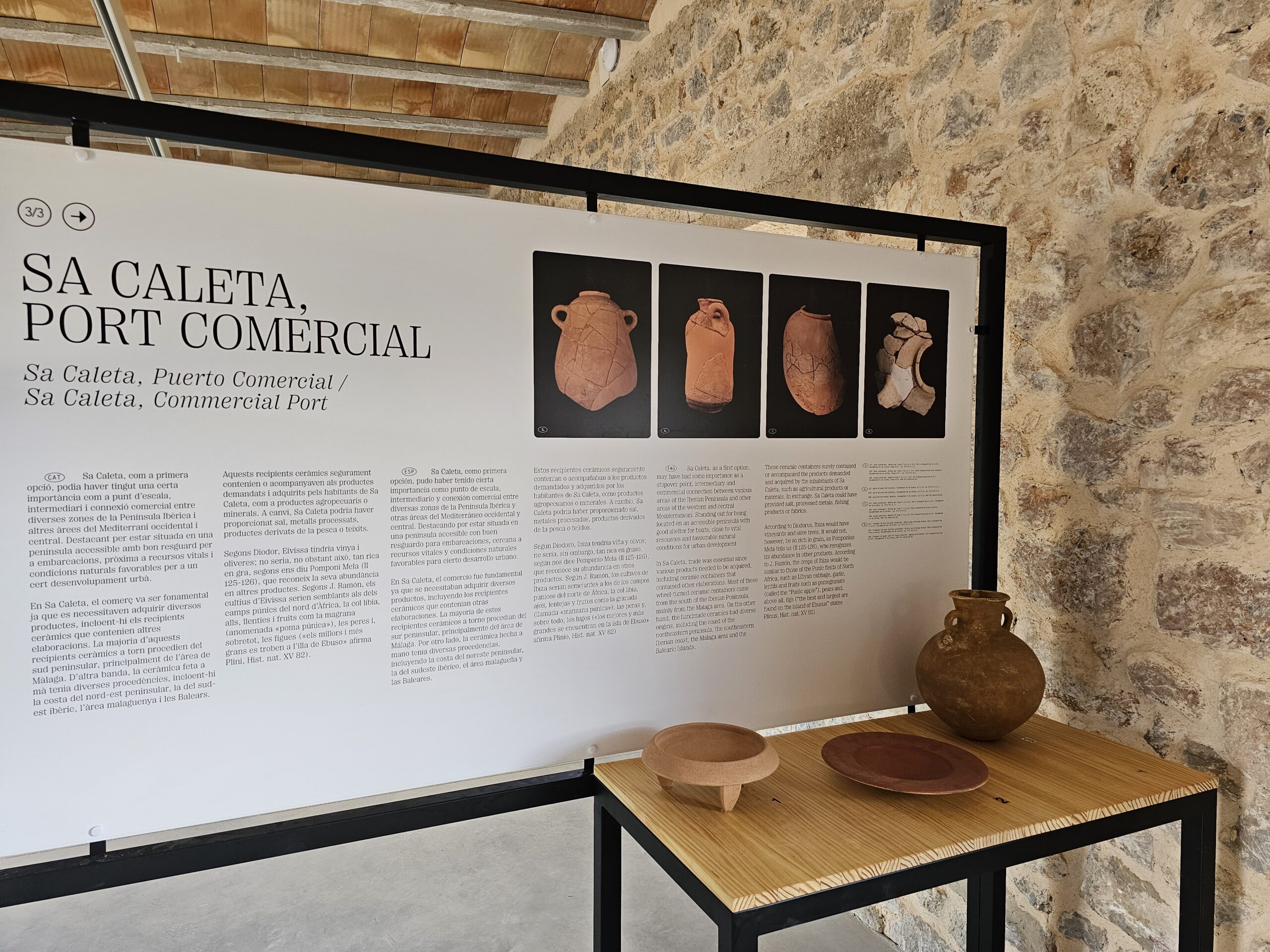 Paneles y Reproducciones Centro de Interpretación Sa Caleta